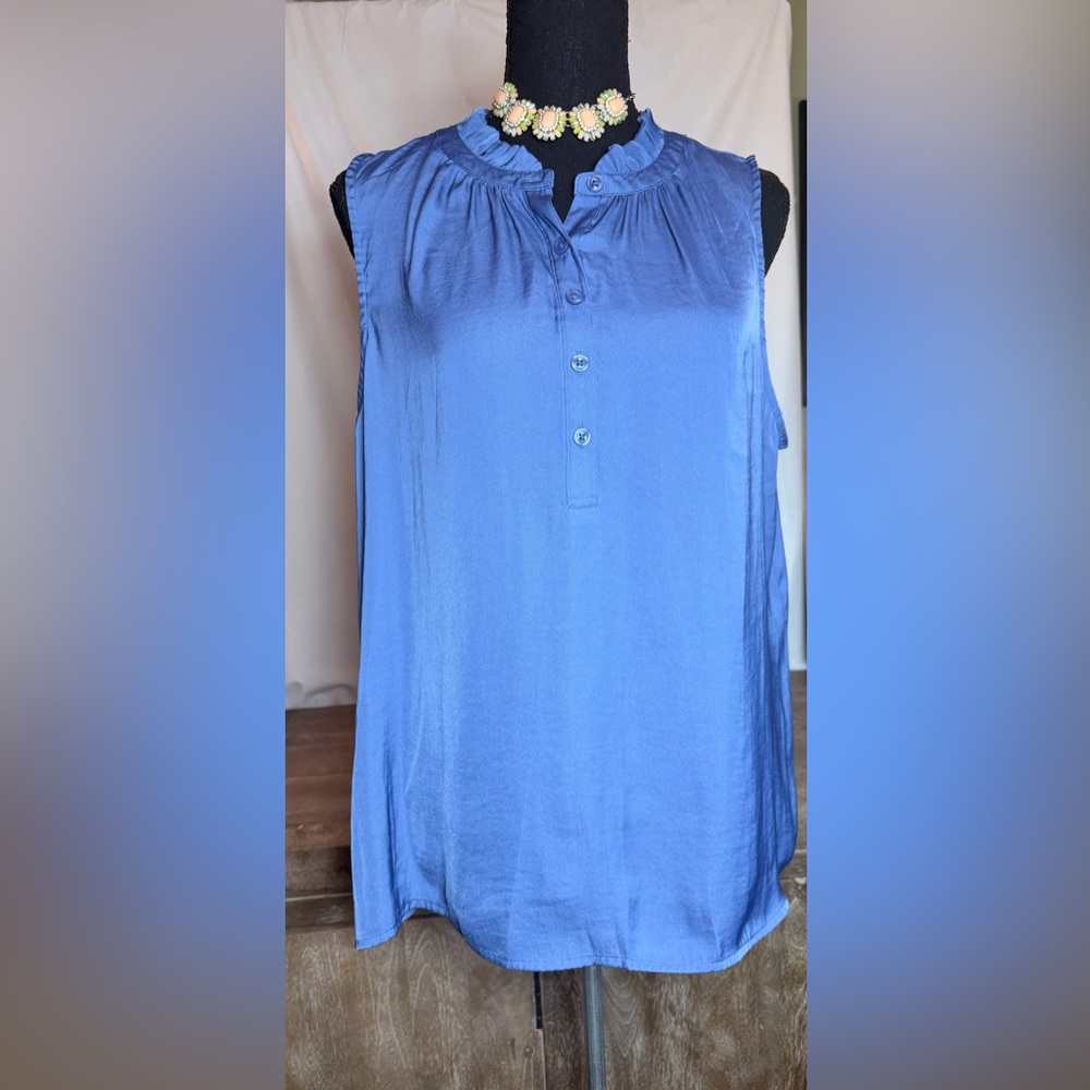 Simply Vera Vera Wang Periwinkle Sleeveless  Tank